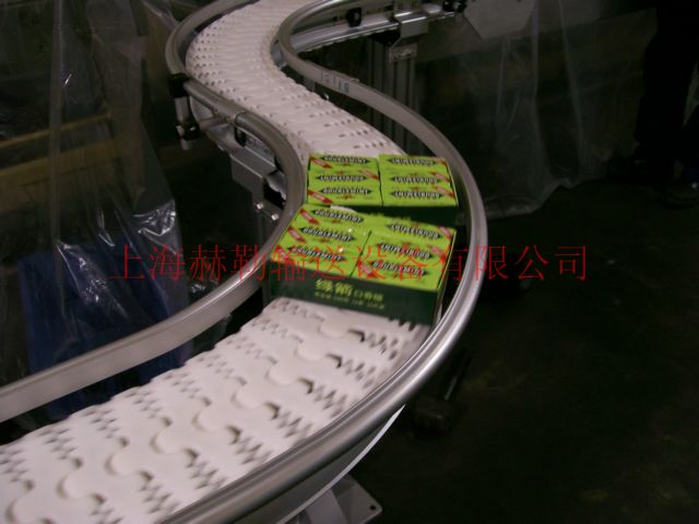 柔性鏈板能停止高精度的運(yùn)動，其各鏈節(jié)的磨損伸長平均，能保持十分高的運(yùn)動精度。